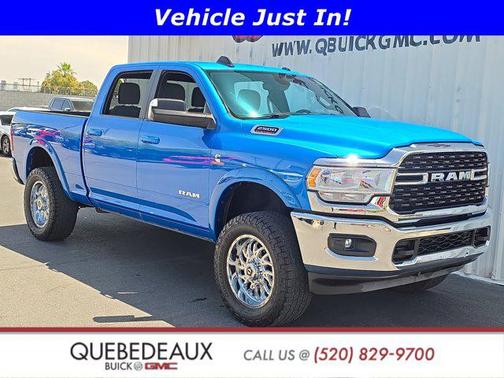 Hydro Blue Pearlcoat 2022 RAM 2500 Big Horn Crew Cab 4x4 6'4' Box