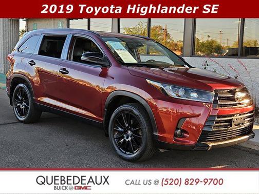 2019 Toyota Highlander SE