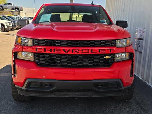 2020 Chevrolet Silverado 1500 Custom
