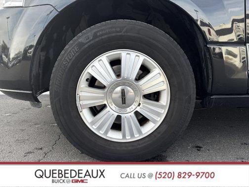 2014 Lincoln Navigator Base