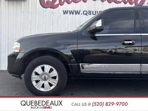 2014 Lincoln Navigator Base