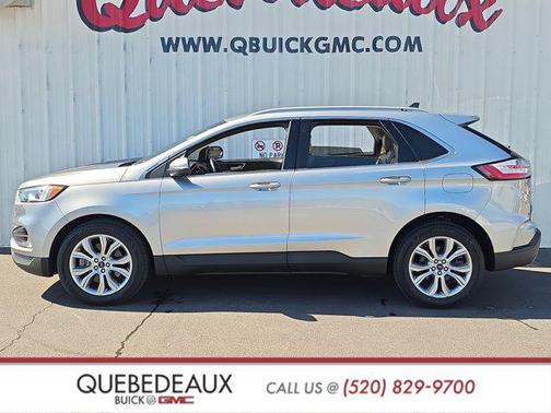 Iconic Silver Metallic 2020 Ford Edge Titanium