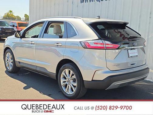 Iconic Silver Metallic 2020 Ford Edge Titanium