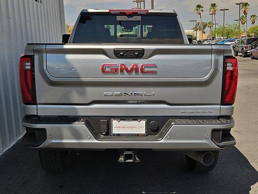 2025 GMC Sierra 3500 Denali