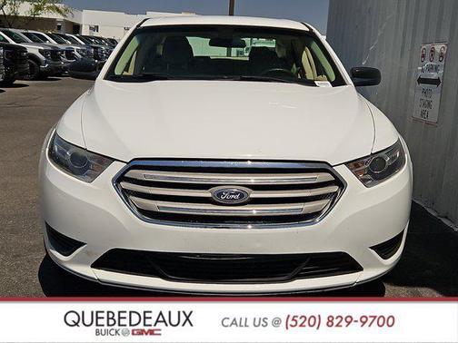 2016 Ford Taurus SE