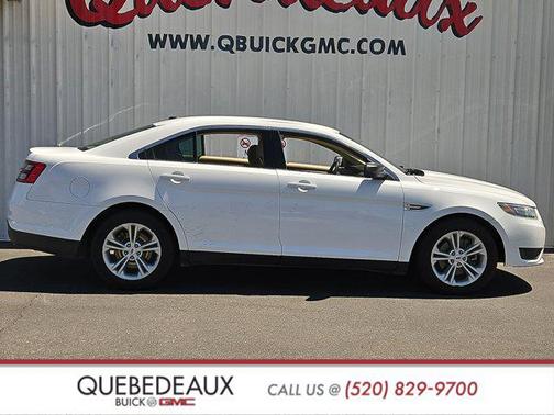 2016 Ford Taurus SE