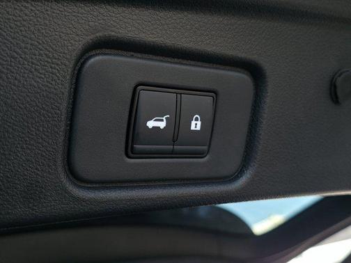 2025 Nissan Pathfinder Rock Creek 4WD