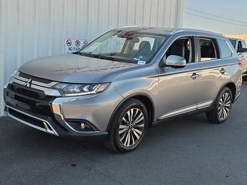 2020 Mitsubishi Outlander SEL