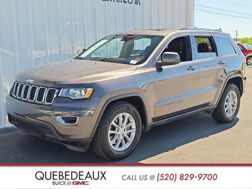 Granite Crystal Metallic Clearcoat 2021 Jeep Grand Cherokee Laredo