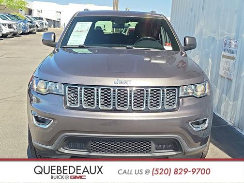 Granite Crystal Metallic Clearcoat 2021 Jeep Grand Cherokee Laredo