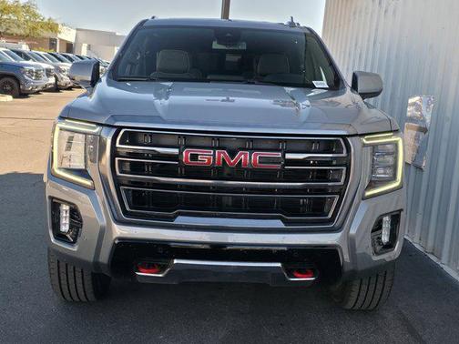 2023 GMC Yukon 4WD AT4