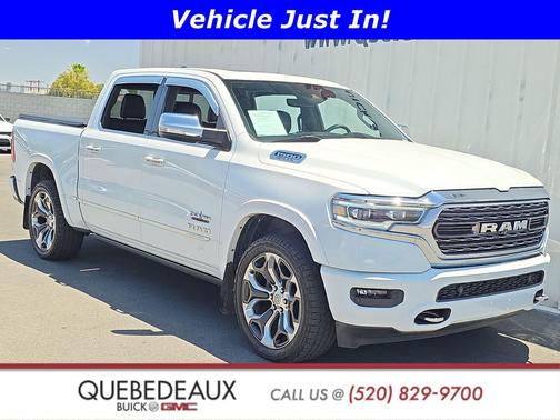 Ivory White Tri-Coat Pearlcoat 2019 RAM 1500 Limited