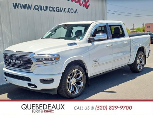 Ivory White Tri-Coat Pearlcoat 2019 RAM 1500 Limited
