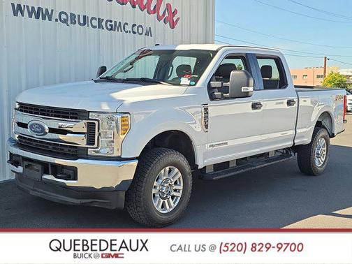 Oxford White 2019 Ford F-250 XLT