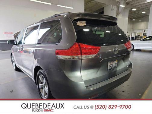 2014 Toyota Sienna LE