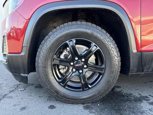 2021 GMC Acadia AWD AT4