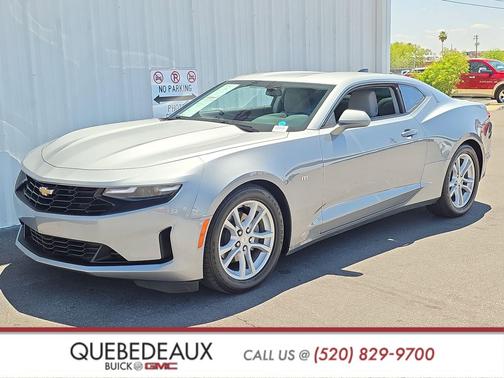 Sharkskin Metallic 2023 Chevrolet Camaro 1LS