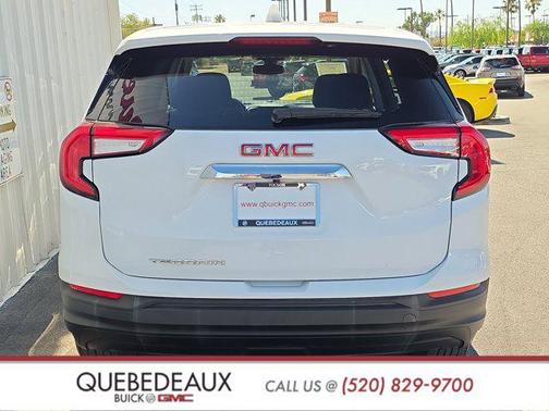 Summit White 2022 GMC Terrain SLE