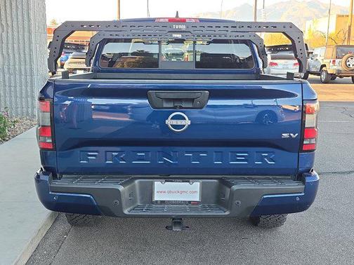 2022 Nissan Frontier SV