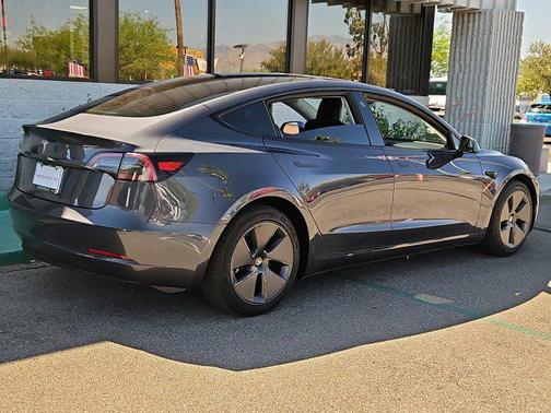 2023 Tesla Model 3 Standard Range
