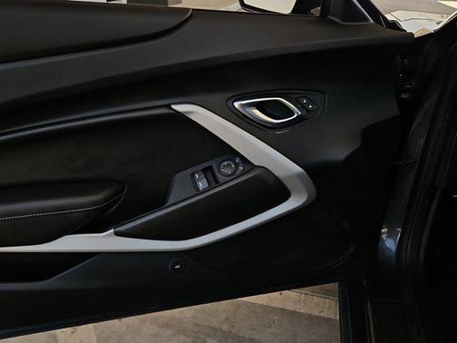 2021 Chevrolet Camaro 1LT