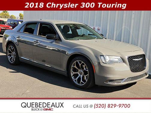 2018 Chrysler 300 Touring