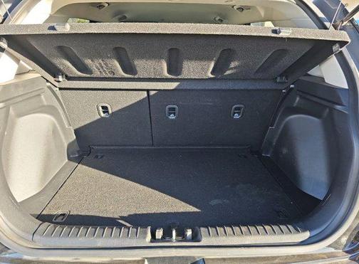 2020 Hyundai VENUE SE