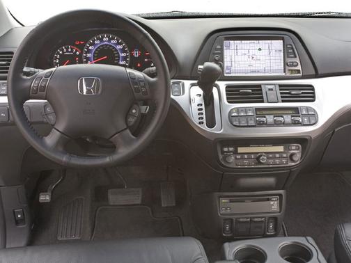 Tan 2008 Honda Odyssey Touring