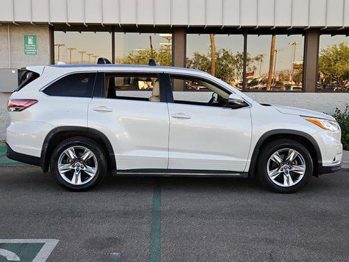 2016 Toyota Highlander Limited