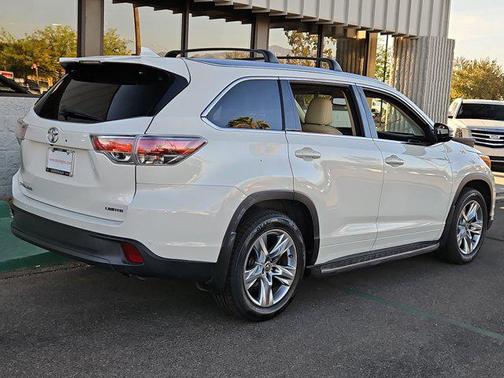 2016 Toyota Highlander Limited