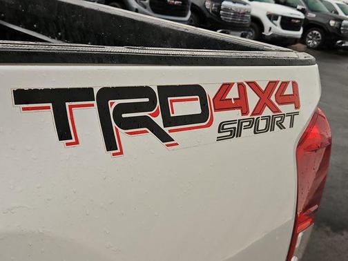 2017 Toyota Tacoma TRD Sport