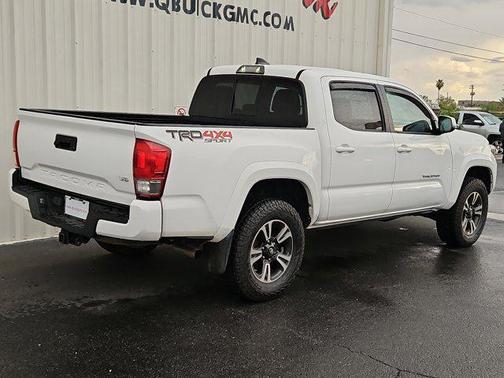 2017 Toyota Tacoma TRD Sport