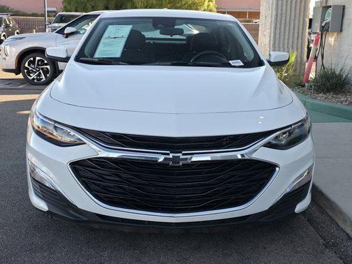 2022 Chevrolet Malibu FWD RS