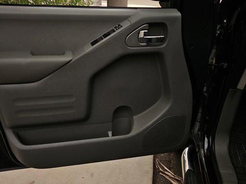 2015 Nissan Frontier SV