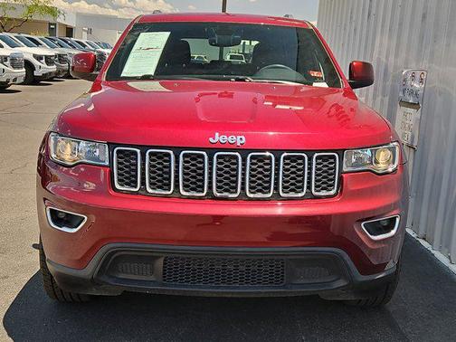 2018 Jeep Grand Cherokee Laredo E