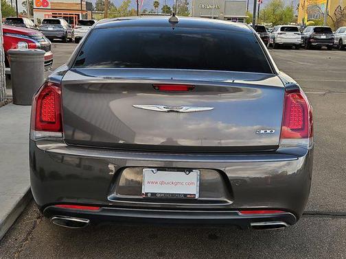 2020 Chrysler 300 Touring