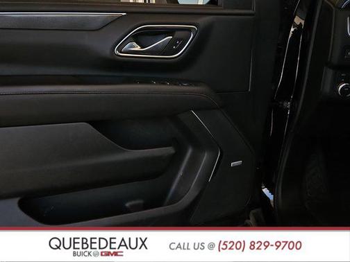 2023 GMC Yukon XL 4WD AT4