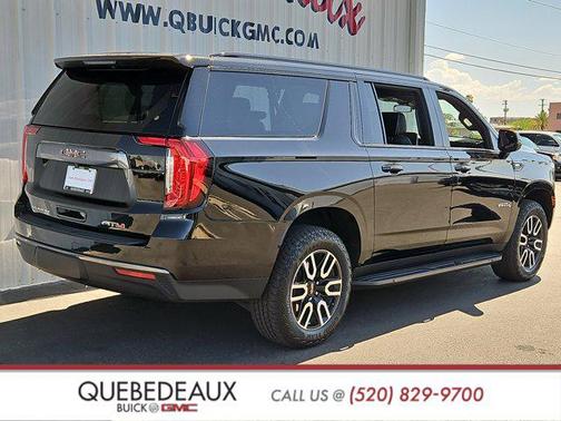 2023 GMC Yukon XL 4WD AT4