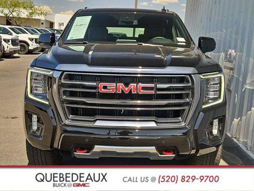 2023 GMC Yukon XL 4WD AT4