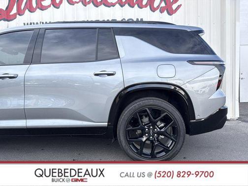 2025 Chevrolet Traverse RS