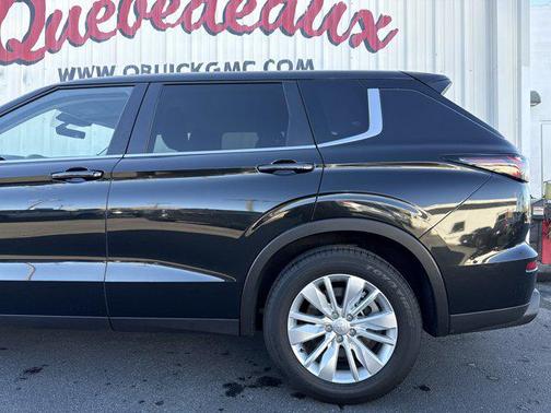 2025 Mitsubishi Outlander ES 2.5 2WD