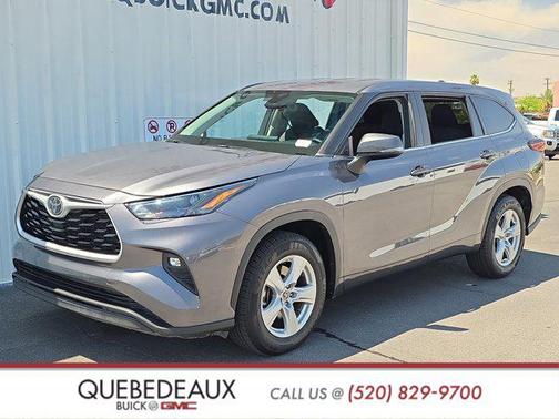 Magnetic Gray Metallic 2023 Toyota Highlander LE