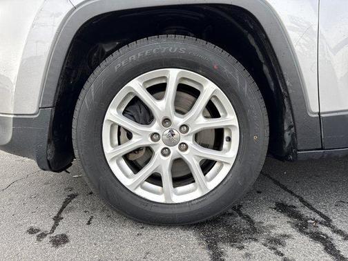 2018 Jeep Cherokee Latitude