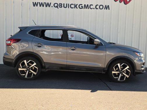 2020 Nissan Rogue Sport SL