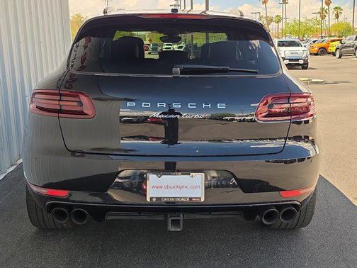 2015 Porsche Macan Turbo