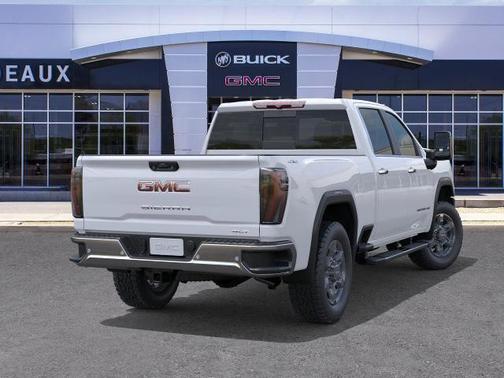 2026 GMC Sierra 3500 SLT