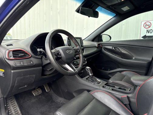 2020 Hyundai Elantra GT Base