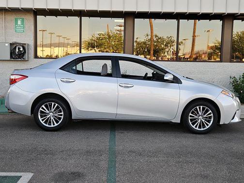 2015 Toyota Corolla LE Plus
