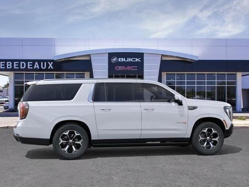 2025 GMC Yukon XL 4WD AT4 Ultimate