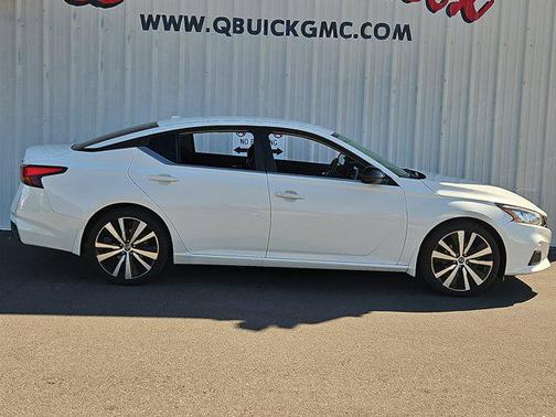 2019 Nissan Altima 2.5 SR